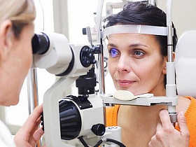 "Умные"линзы помогут в диагностике глаукомы - глаукома, контактные линзы