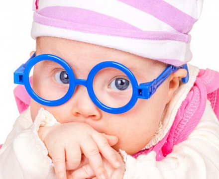 Зрение у новорожденных - норма и патология