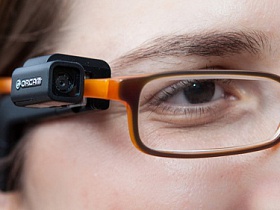 "Говорящие очки" помогут слабовидящим людям - лечение глаз, очки для зрения